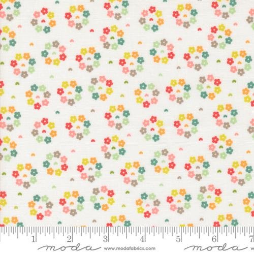 Raspberry Summer - 37695 11 - Cloud - By Sherri & Chelsi for Moda Fabrics