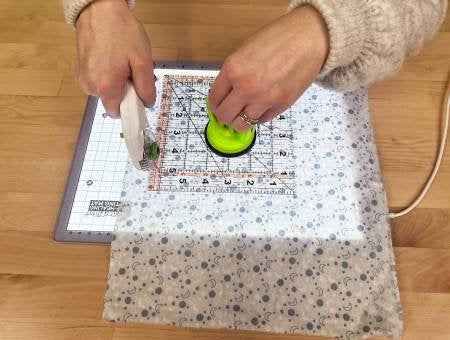 Cutterpillar Glow Elite Mini