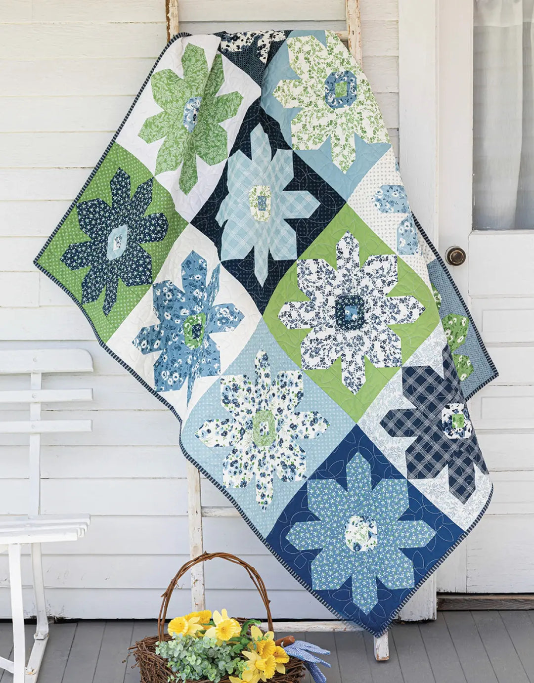Creative Precut Quilts: Inspiring Designs With Fabric Bundles